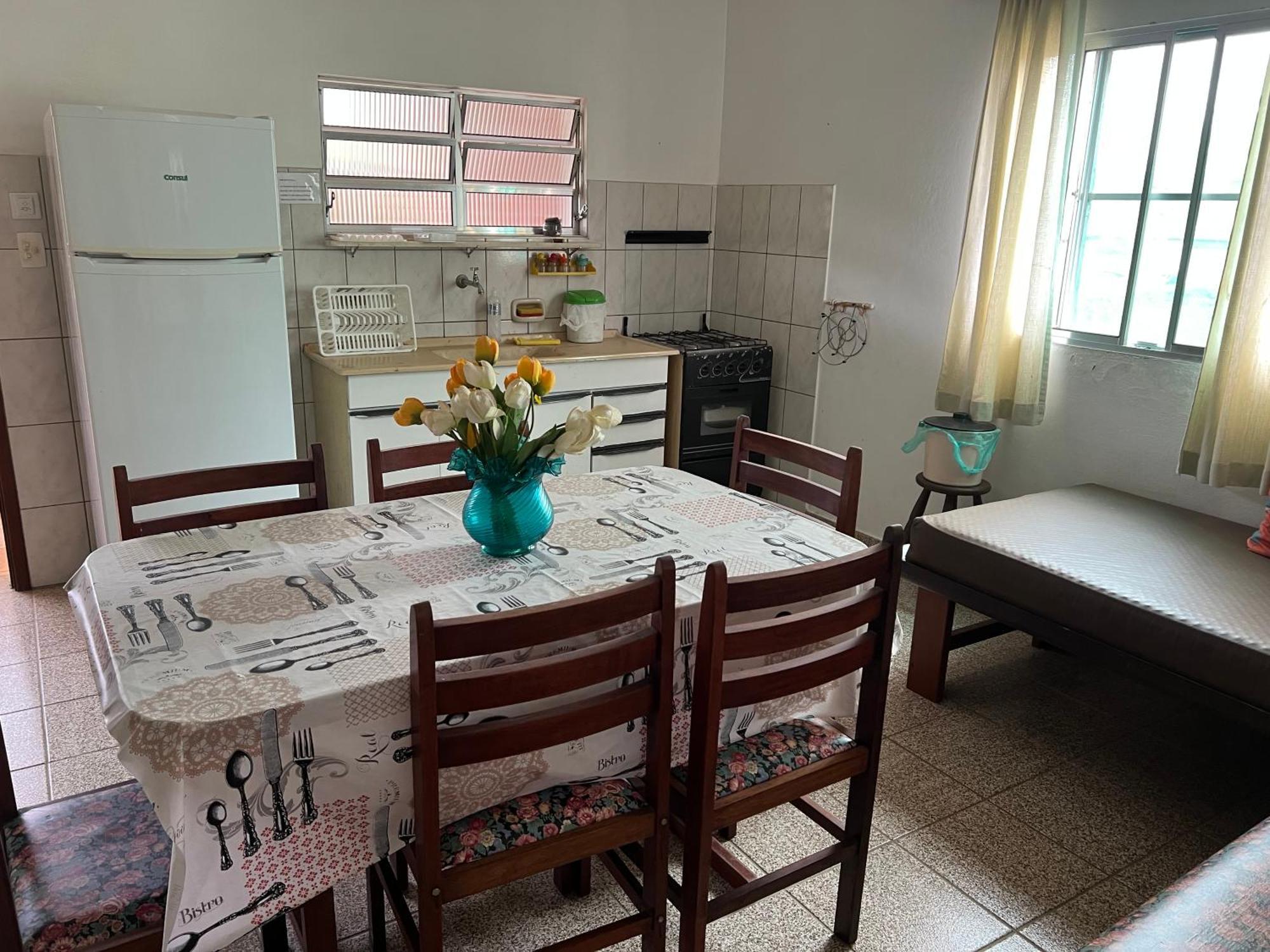 Aptos Familia Com Ar Condicionado Ubatuba Praia Pereque Acu Exteriör bild