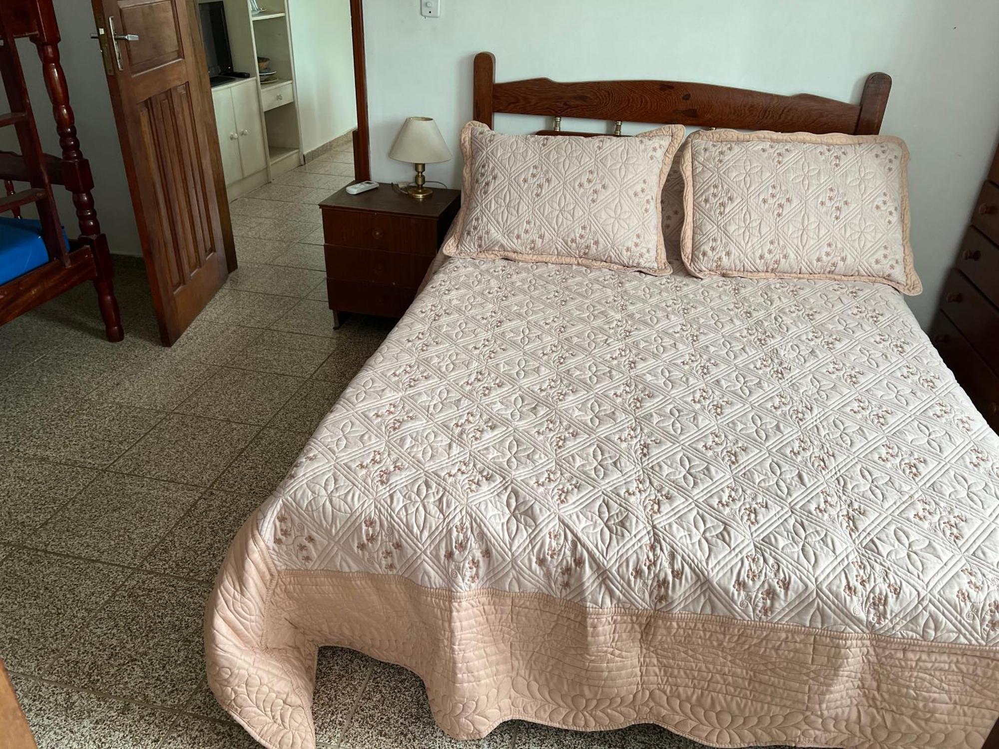 Aptos Familia Com Ar Condicionado Ubatuba Praia Pereque Acu Exteriör bild