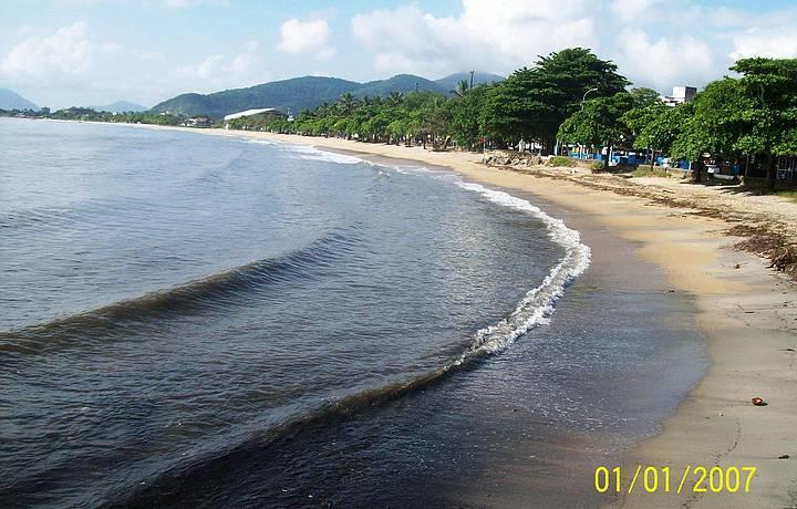 Aptos Familia Com Ar Condicionado Ubatuba Praia Pereque Acu Exteriör bild