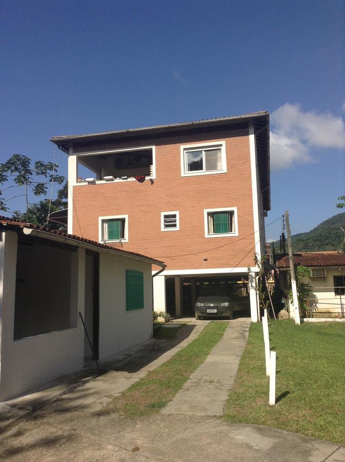 Aptos Familia Com Ar Condicionado Ubatuba Praia Pereque Acu Exteriör bild