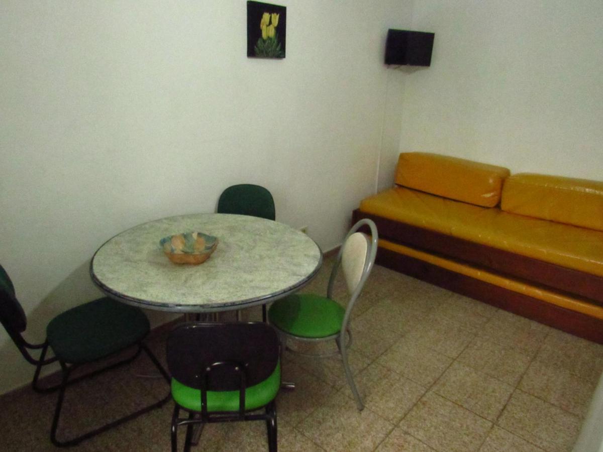 Aptos Familia Com Ar Condicionado Ubatuba Praia Pereque Acu Exteriör bild